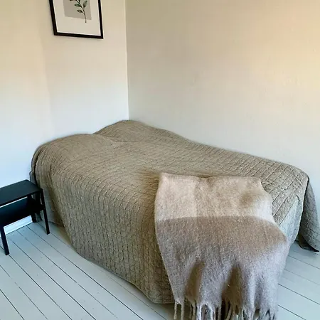 A Cozy In Vallila Apartment Helsinki